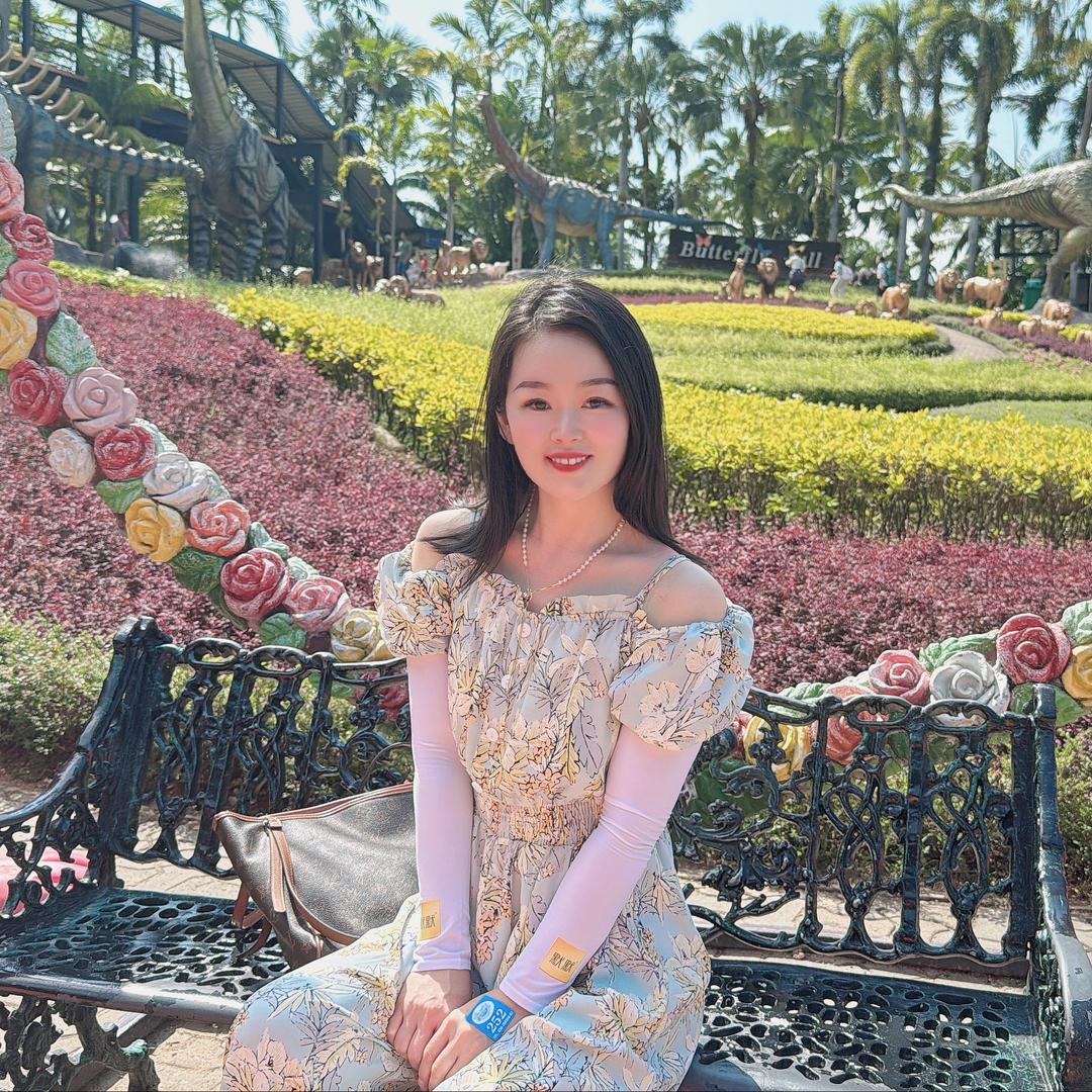 默默哒