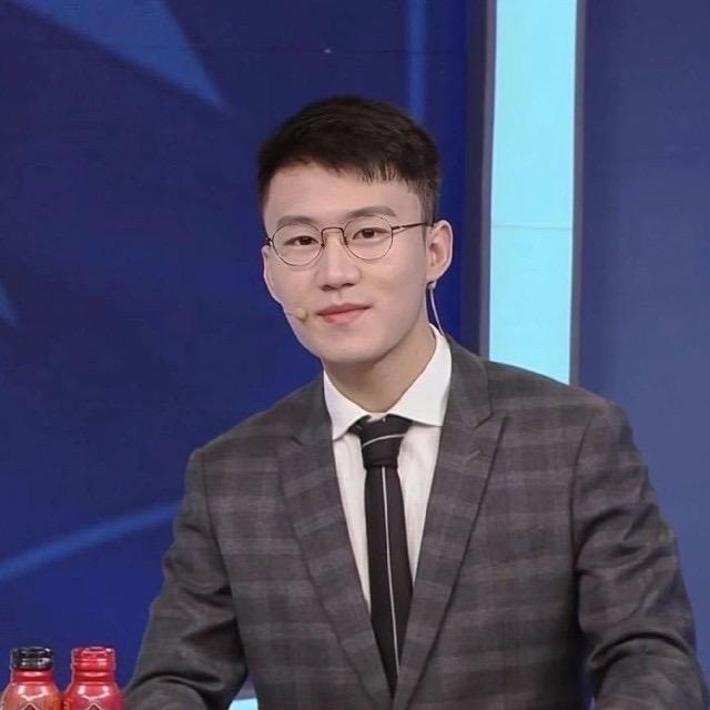 刘主任来了