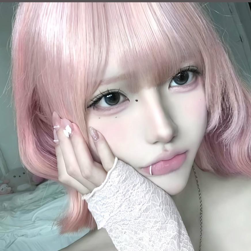 為了薄巧奔走在雨夜