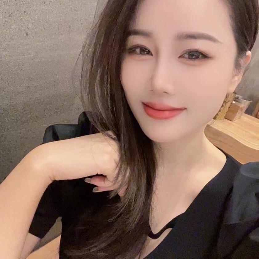 杨阳.