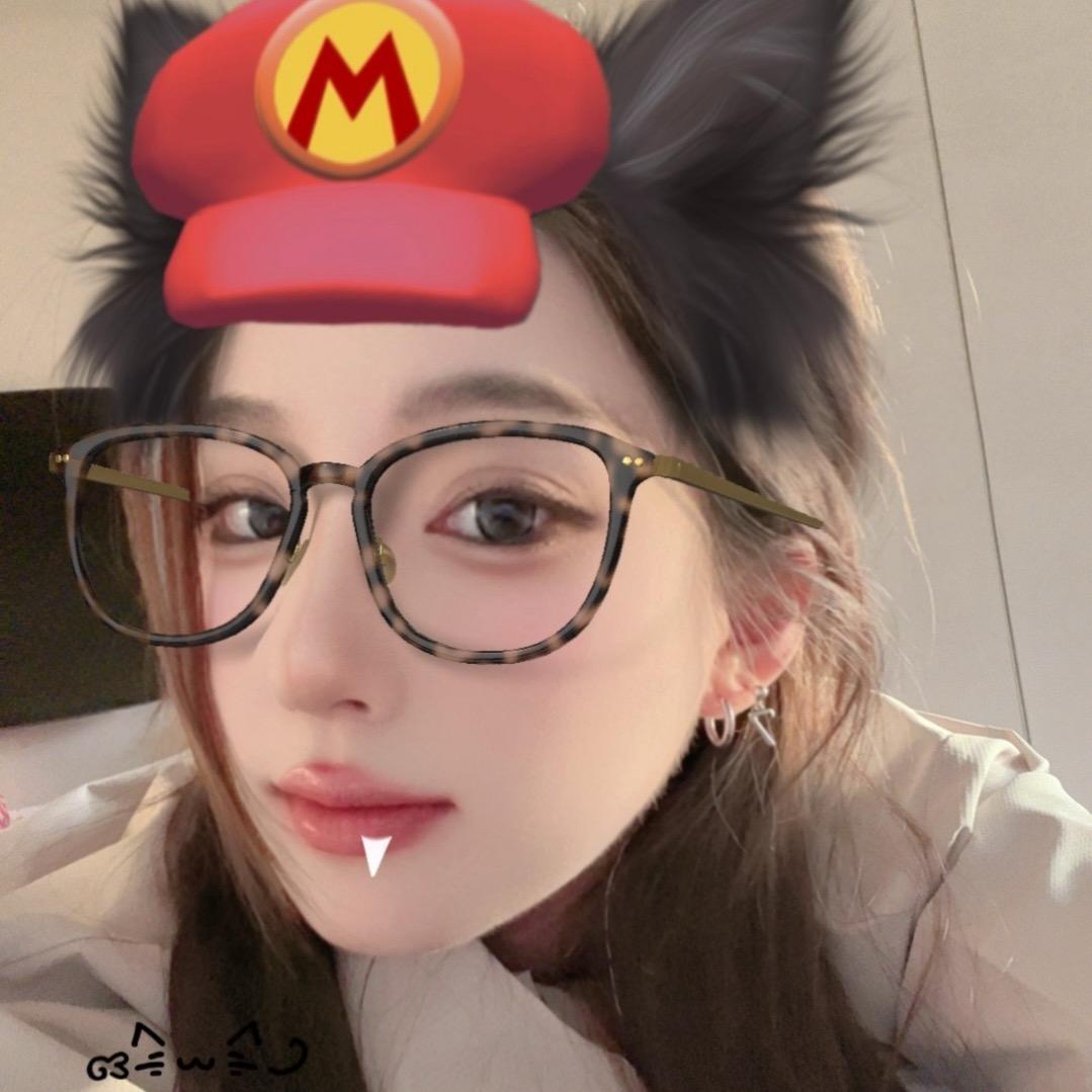 Ceci龙井七