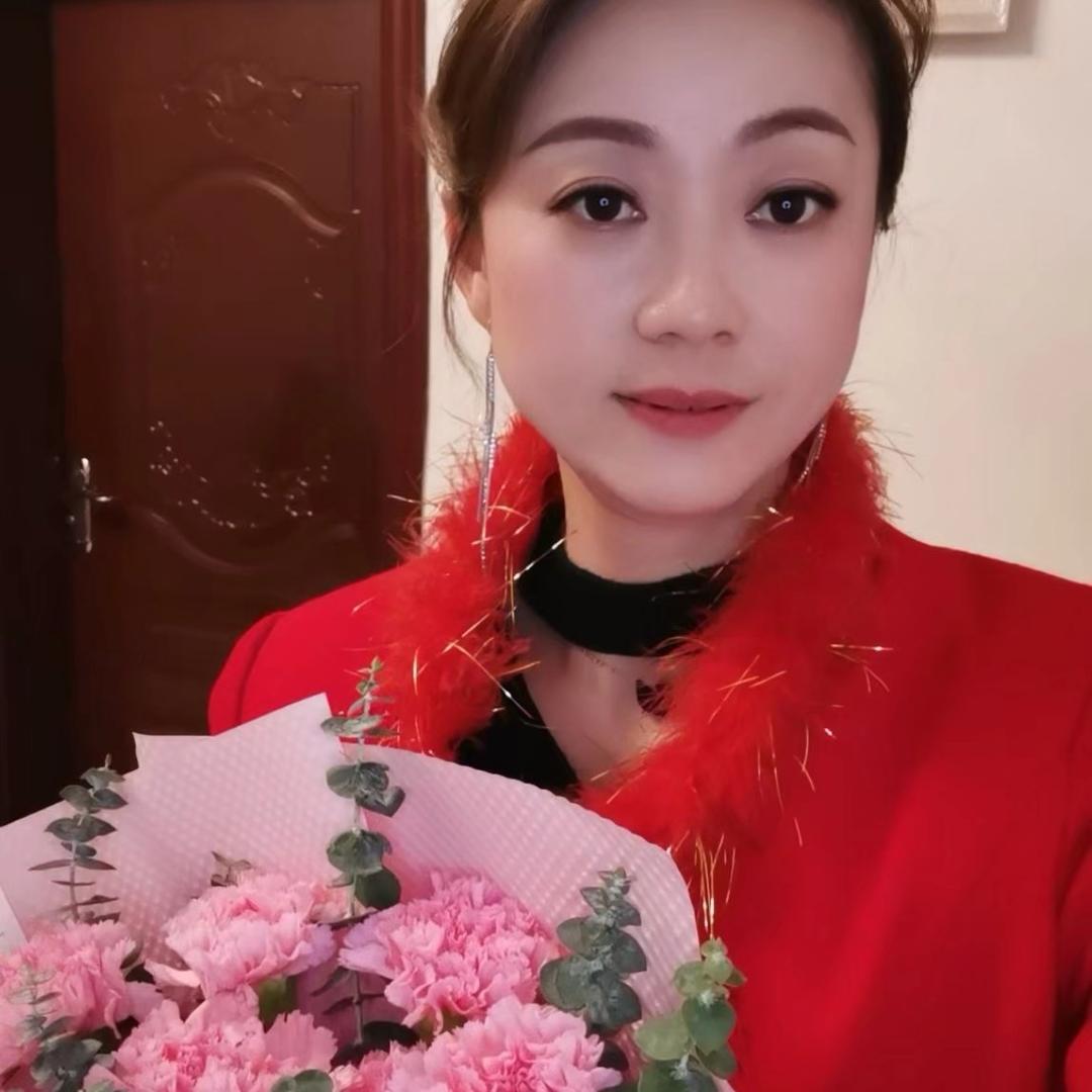 红桥服饰招车位