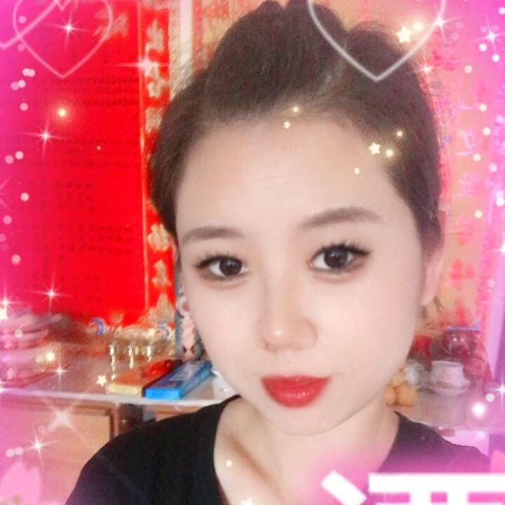 《正心堂》云灵