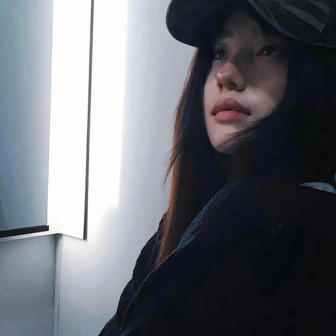 小鱼不吃鱼🐟