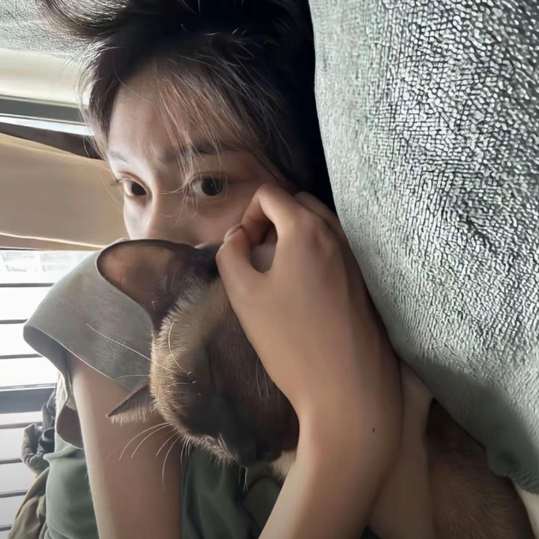 u郁小倩、