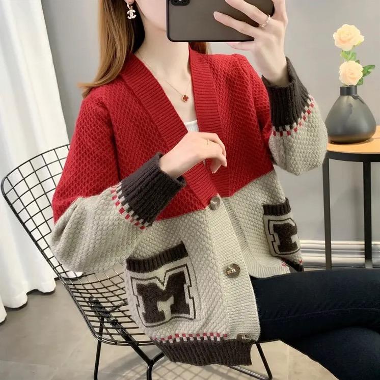 海口龙华区双双服装店