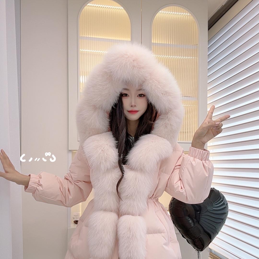 甜甜羽绒服饰