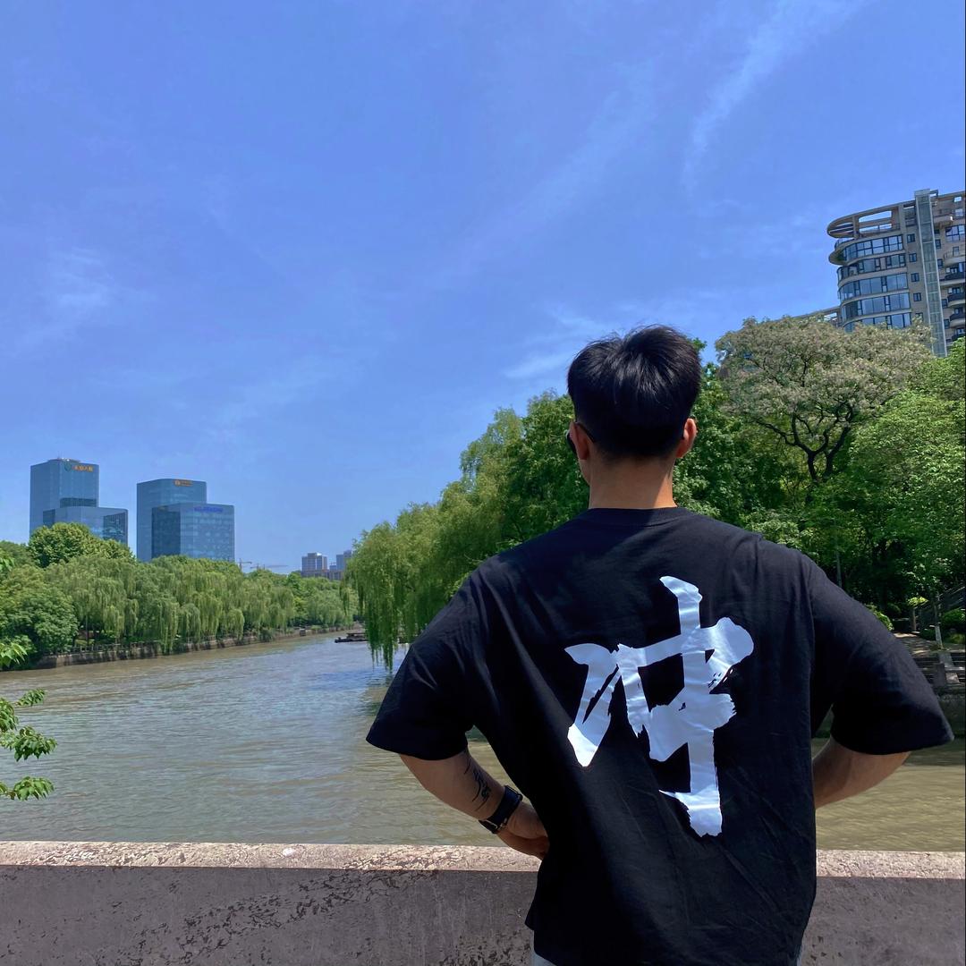 英力德健身