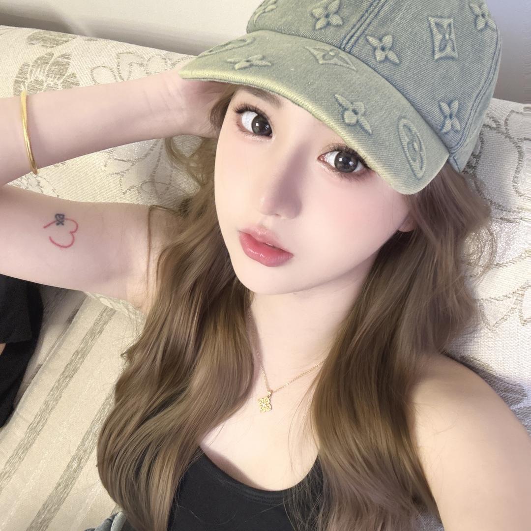Hhhhhhh-🐰