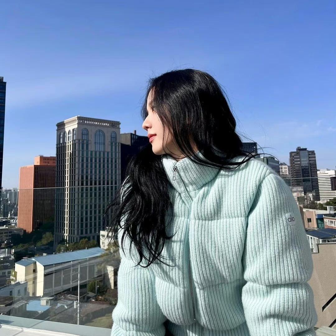 我是静静呀ᐝ