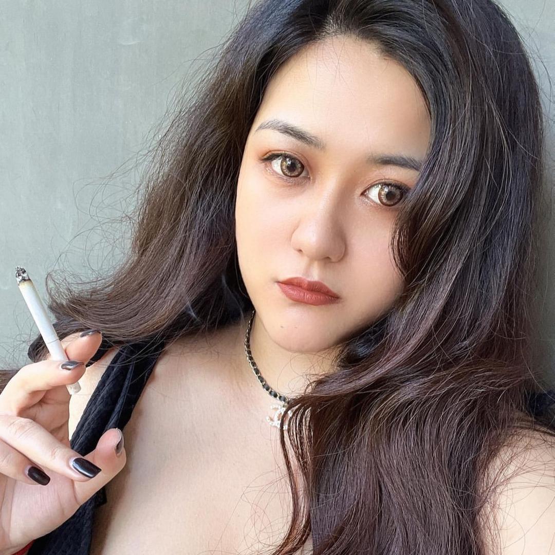 傻豆和两个鸡蛋
