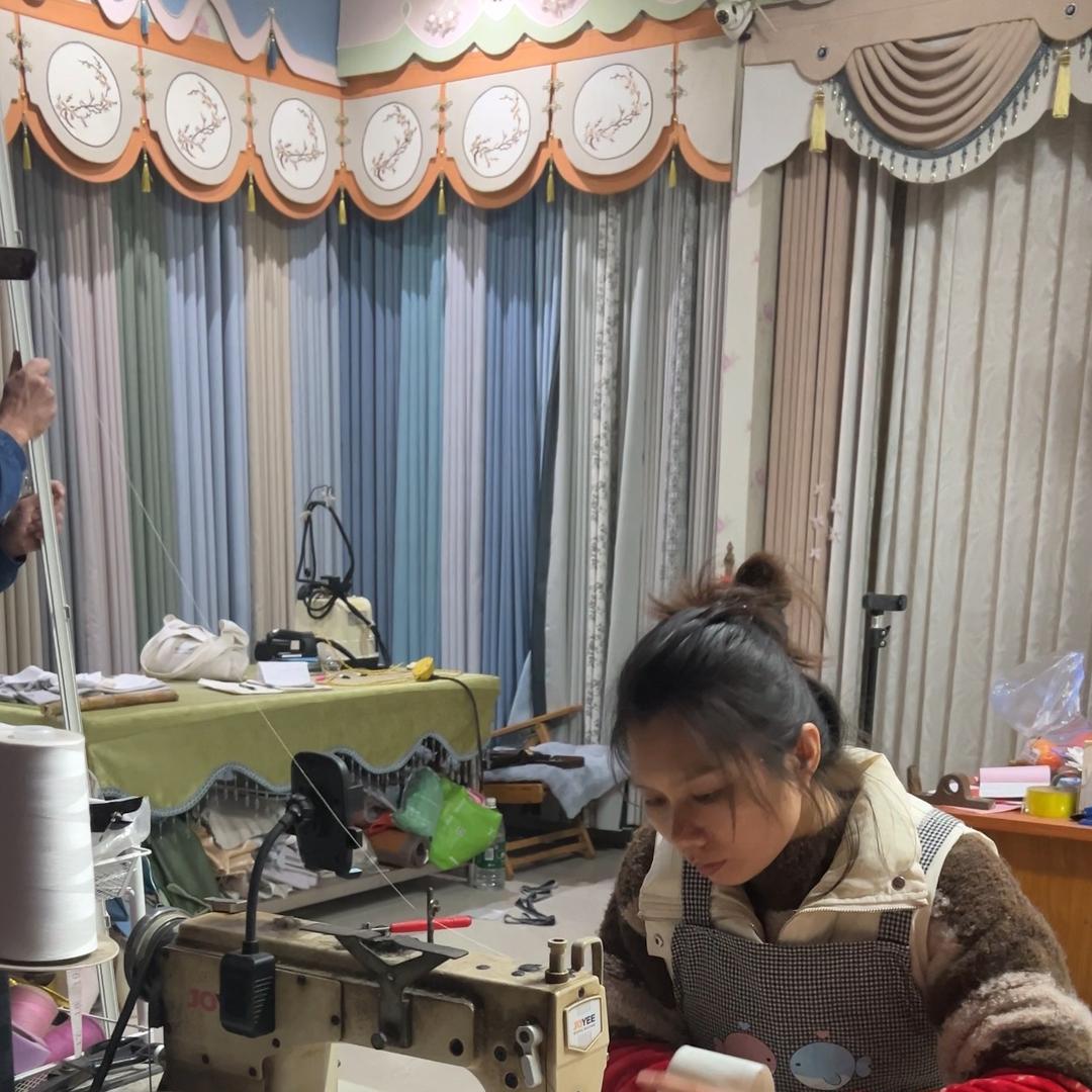 大圩思思窗帘布艺（金燕）