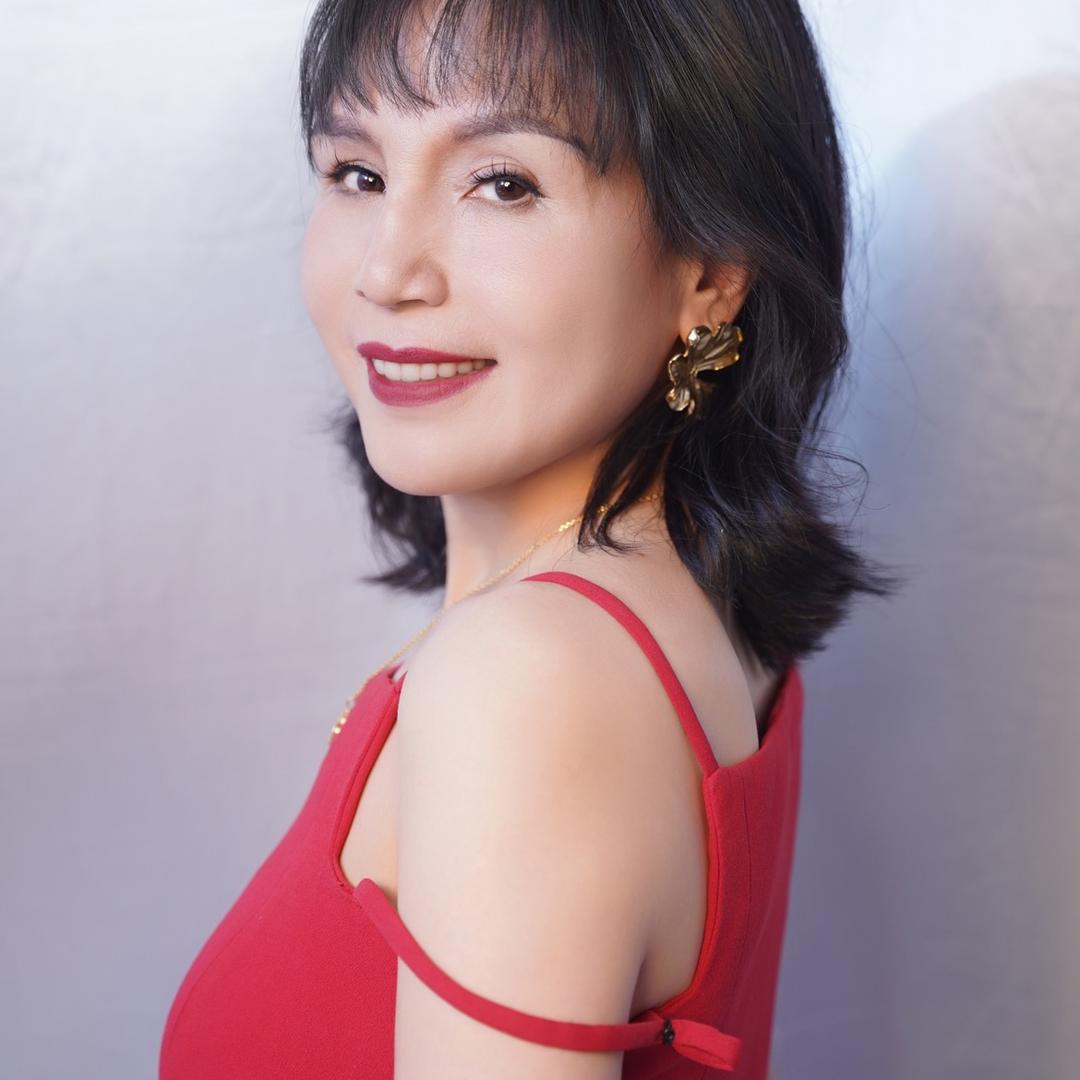 虞美人丽丽（珮溶团队）