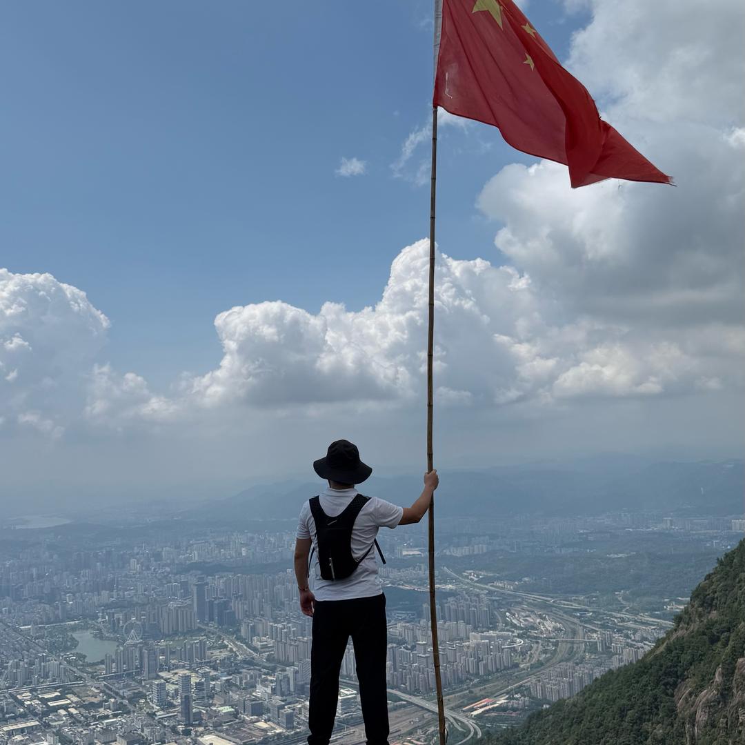 小🐟爱吃🐟