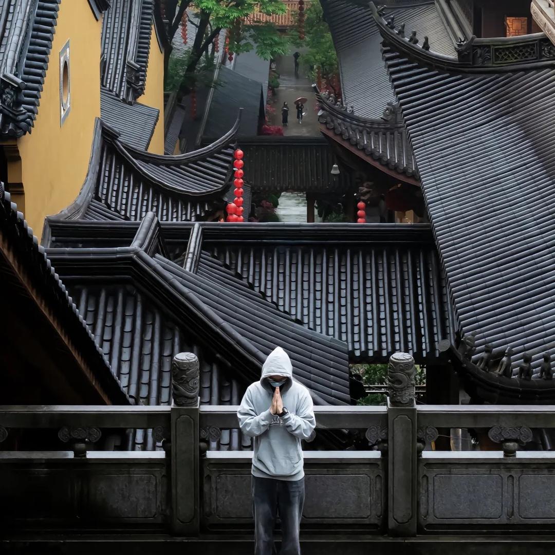 彻悟.