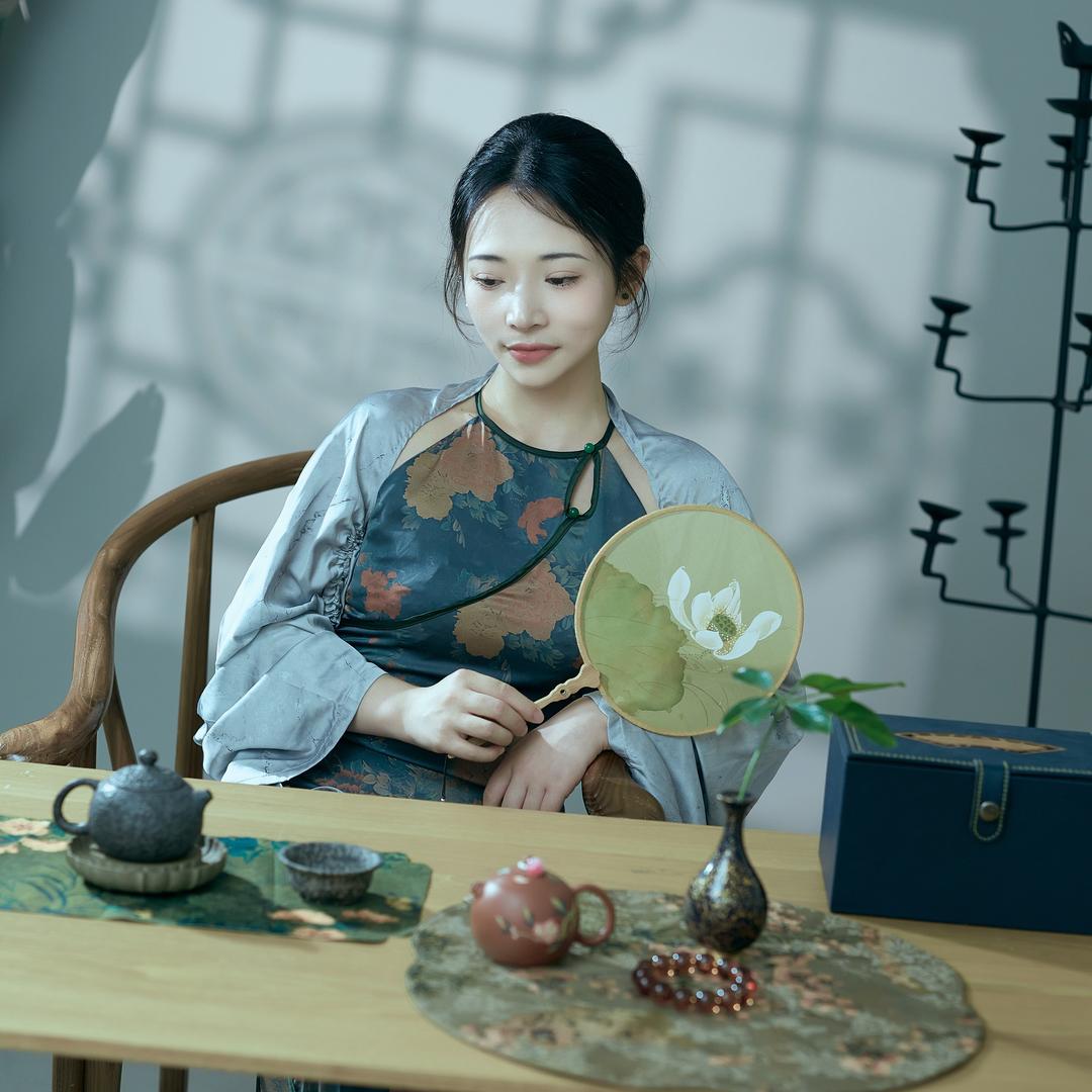 图南山房