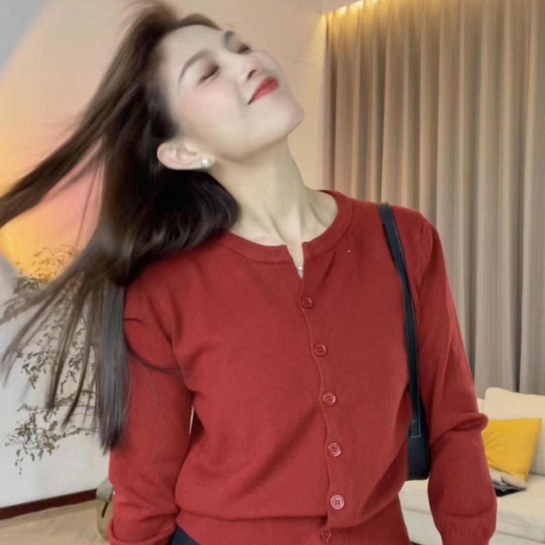 佳佳笑哈哈