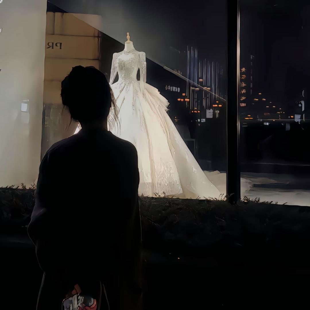 寻一束光ᥫᩣ ⁺¹ºº