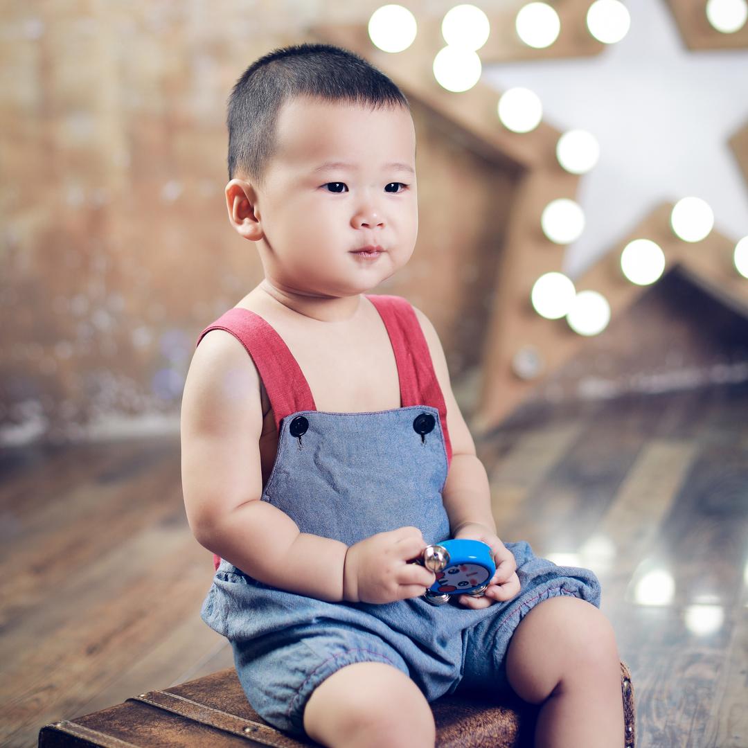 ღW敌小可爱➰(๑• . •๑)