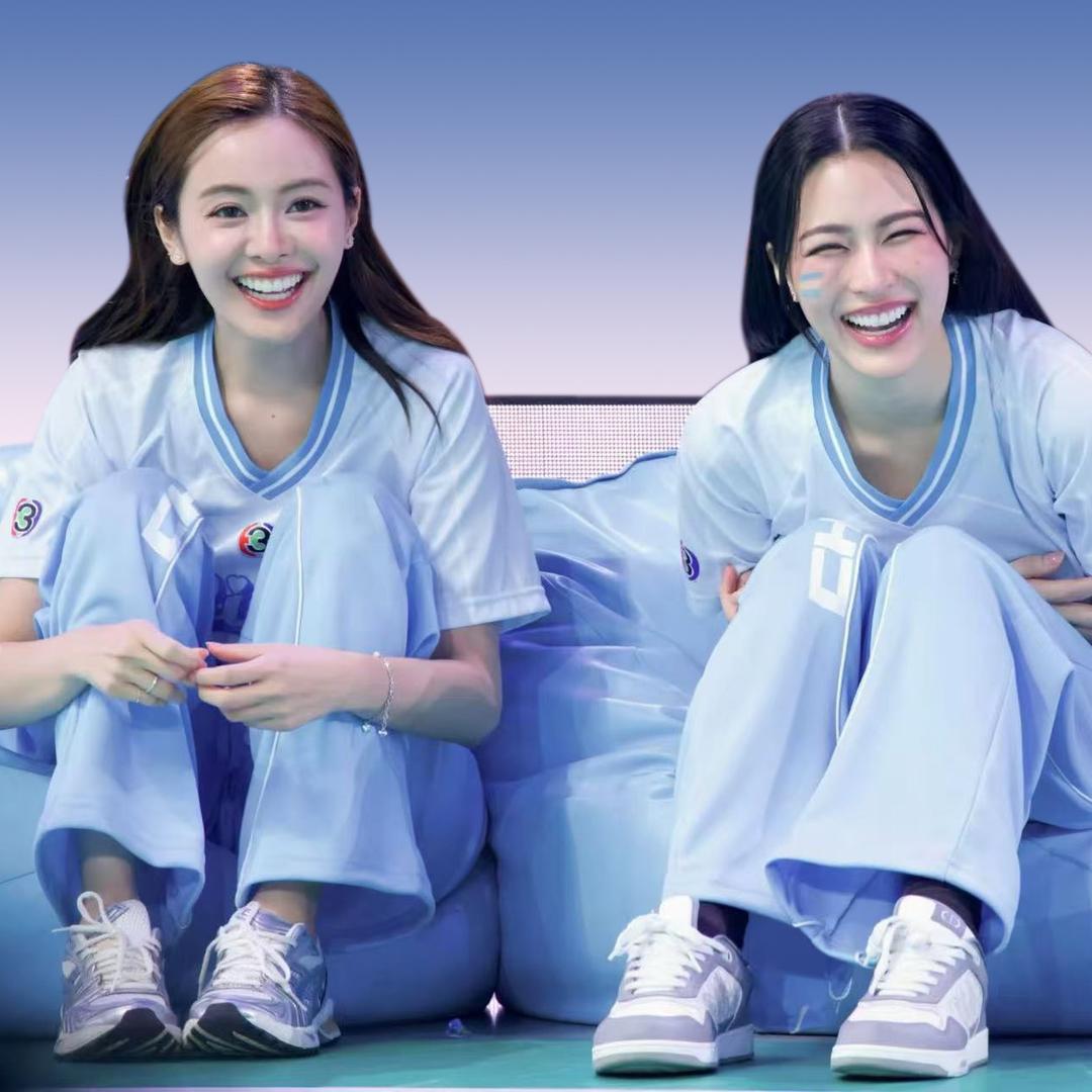 四叶草爱吃甜樱桃🌷