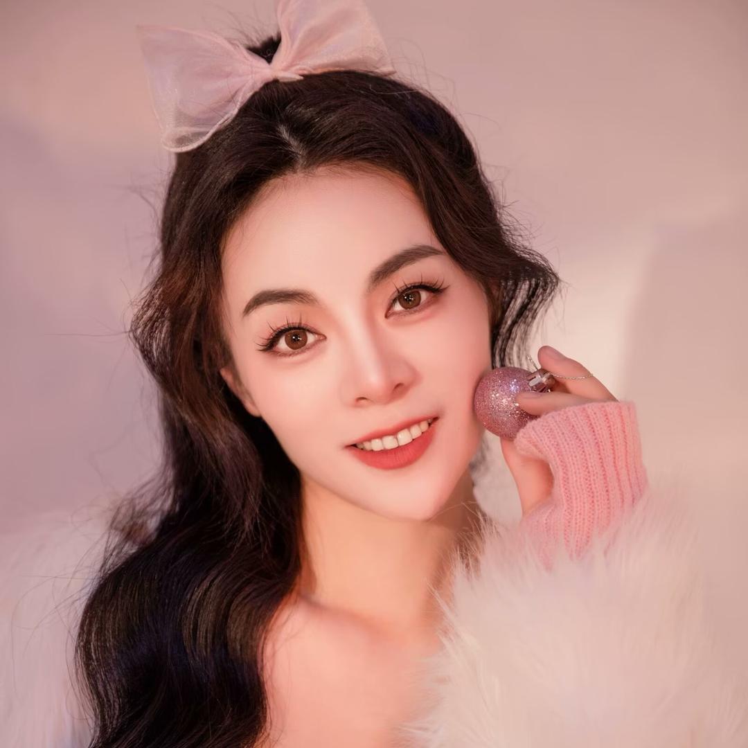 胡诗诗🎙️