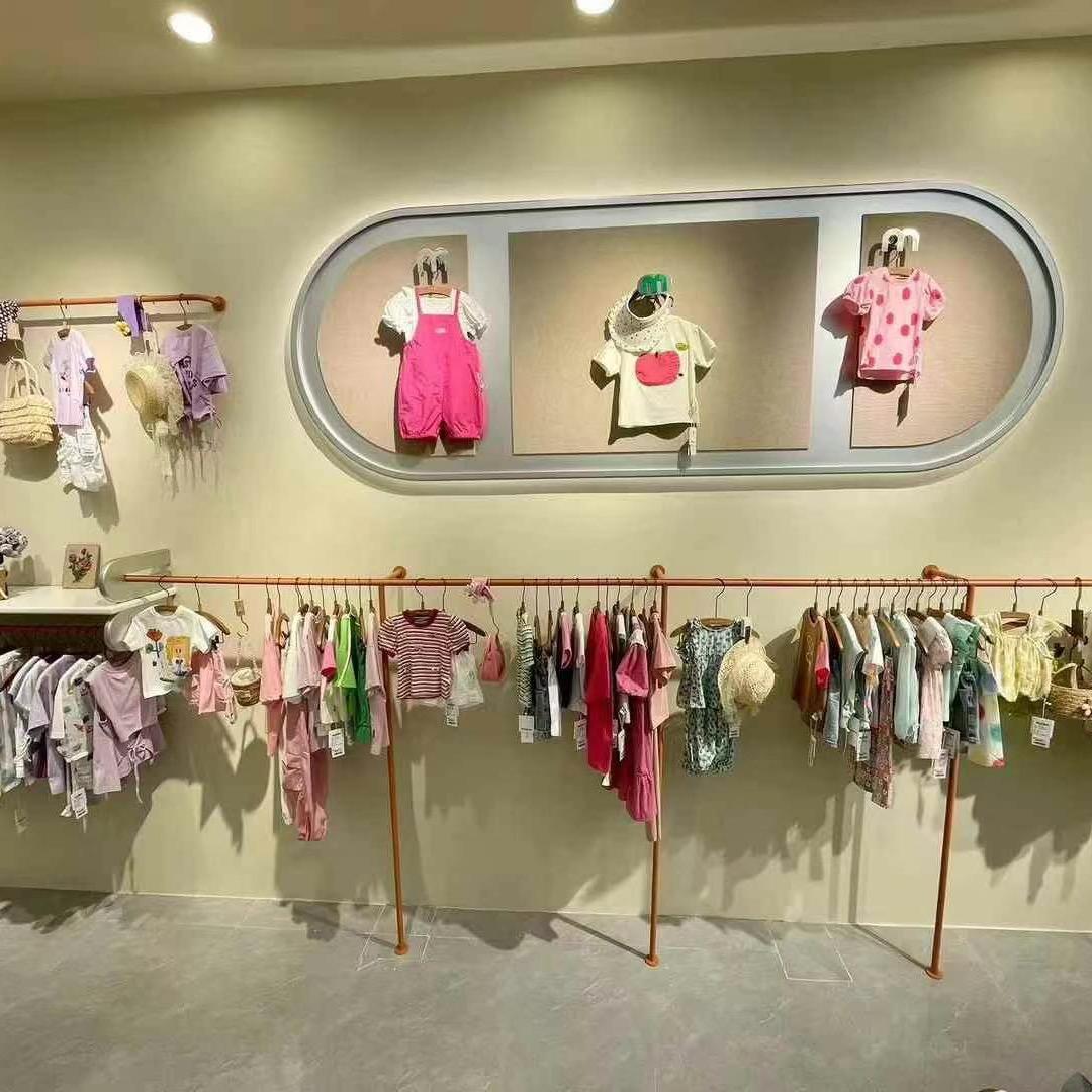 m月月童装服饰批发