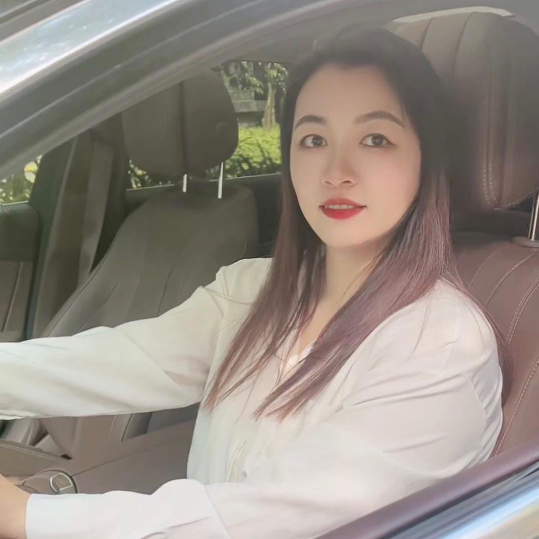 玥玥🧡