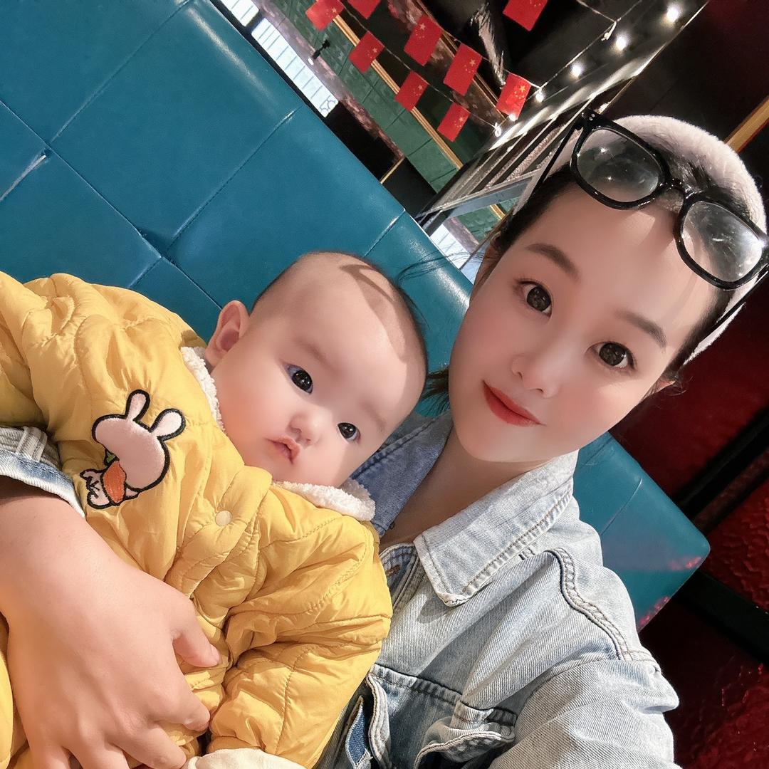 尼尔麦麻麻