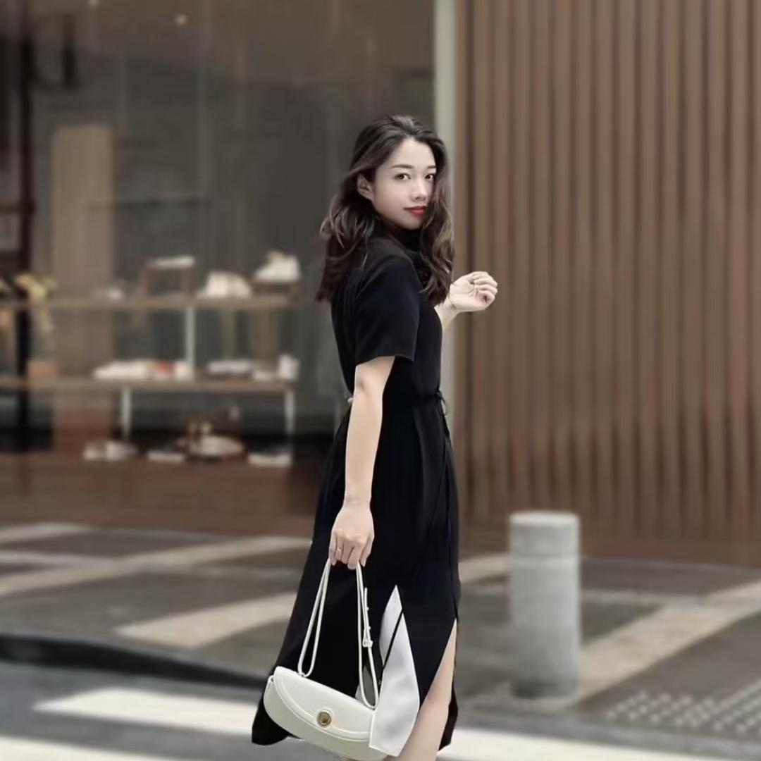 云想衣轻奢衣橱