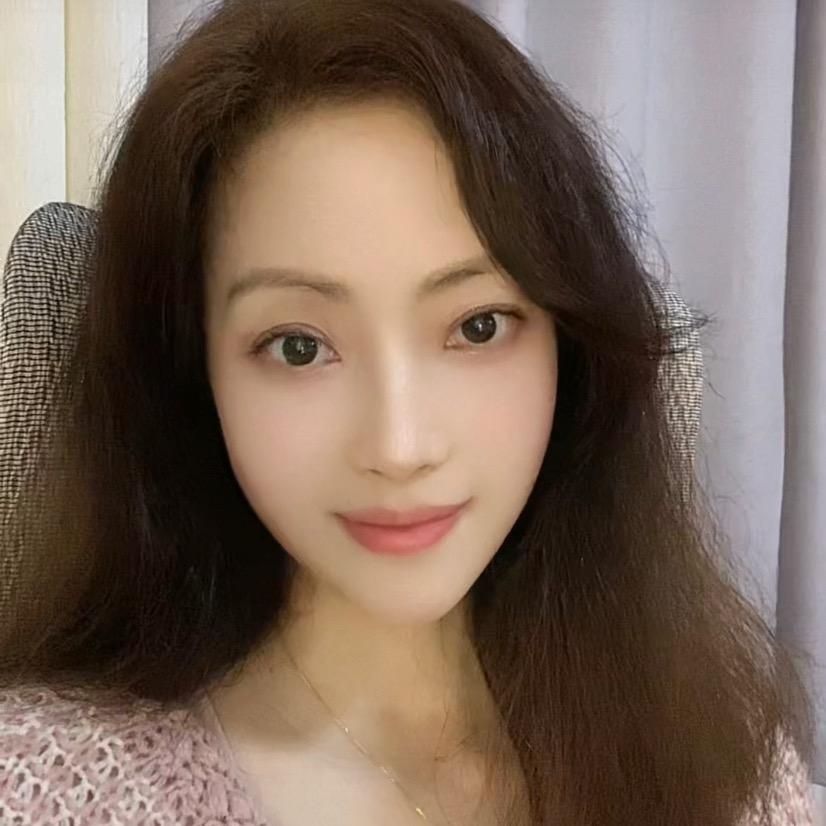 阿雯