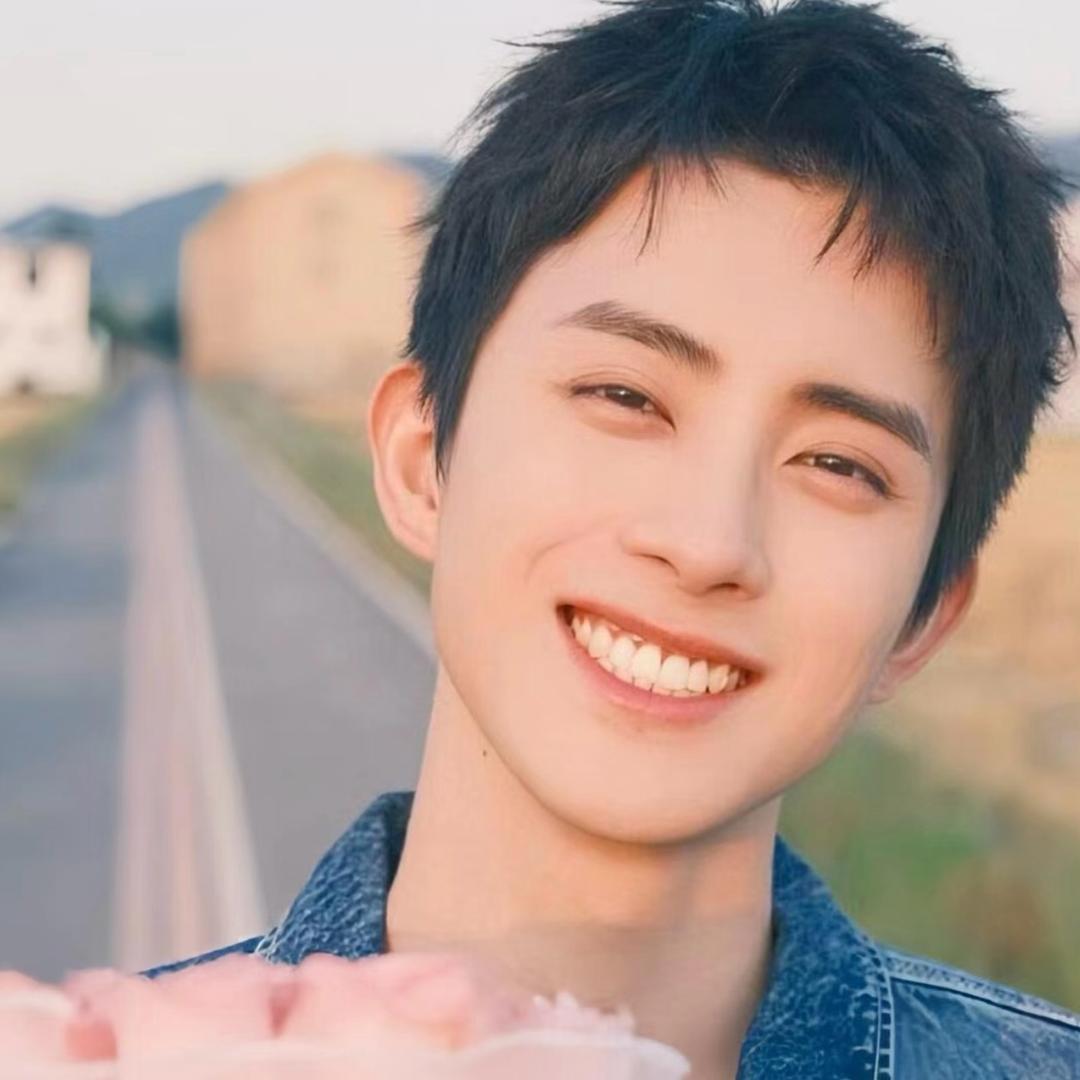 小月湾湾🌙🦋