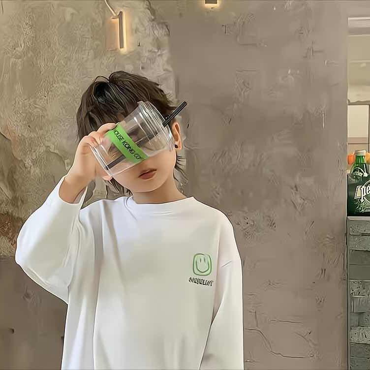 杨·