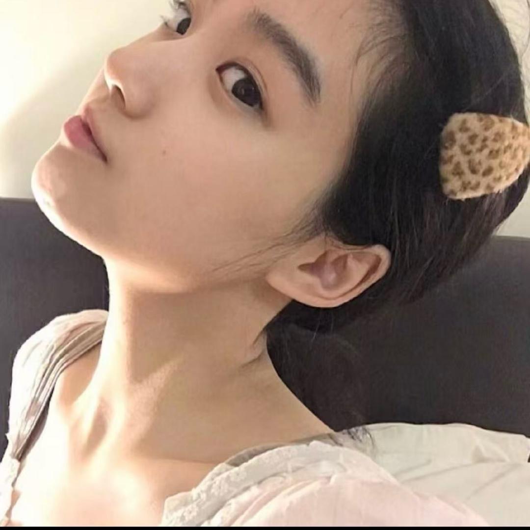 万轻