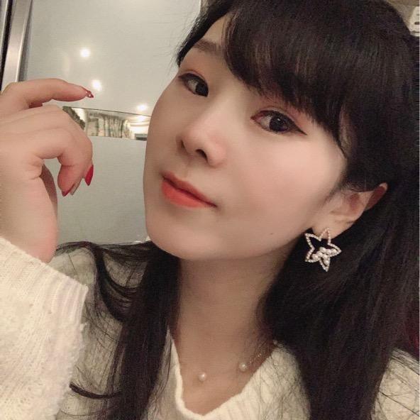焦静儿爱跳舞
