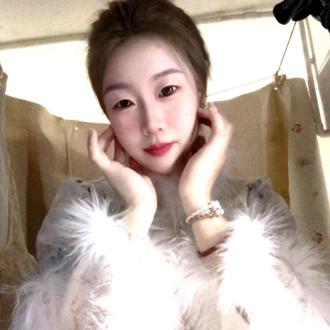 婷婷(๑•ั็ω•็ั๑)m