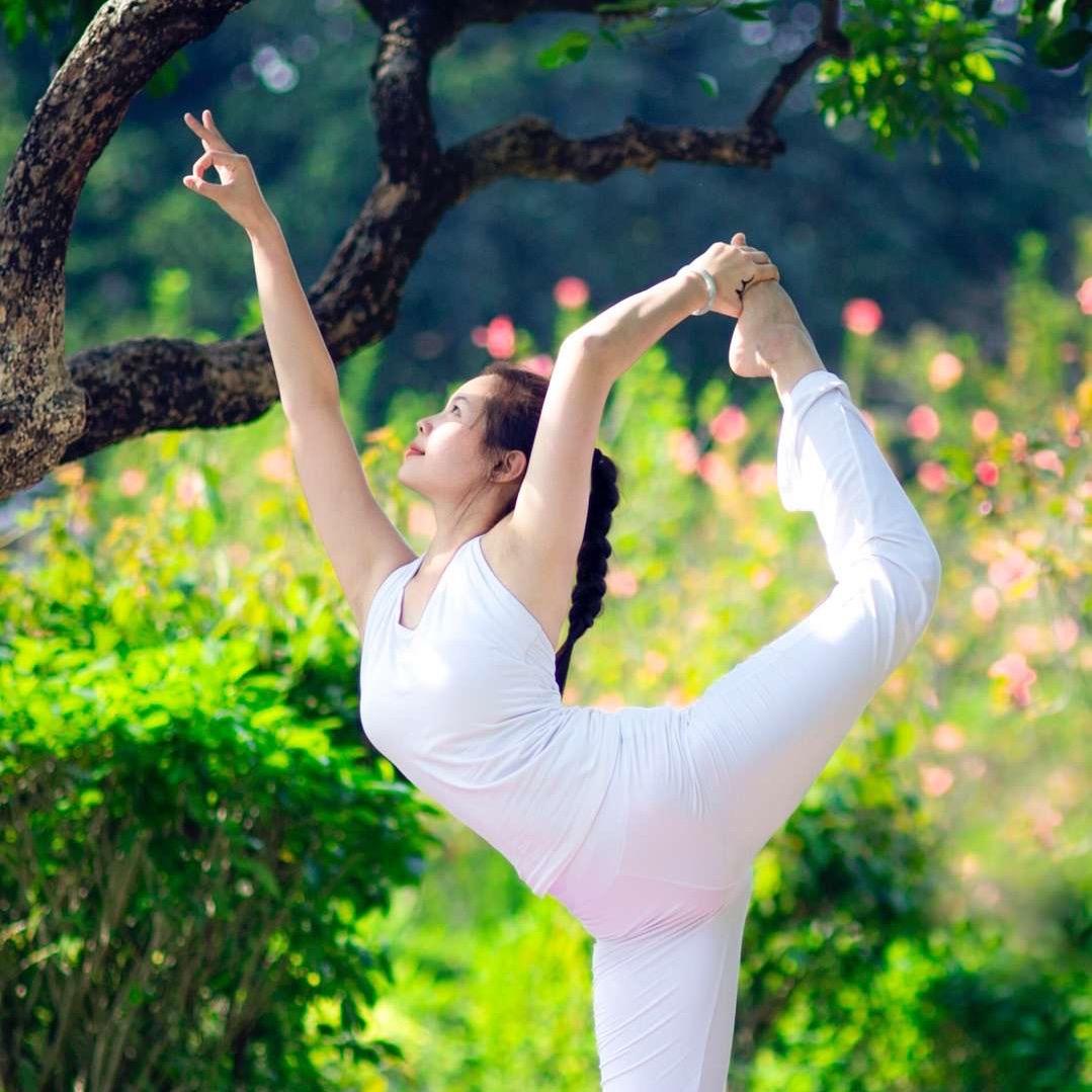 妮雅•Yoga