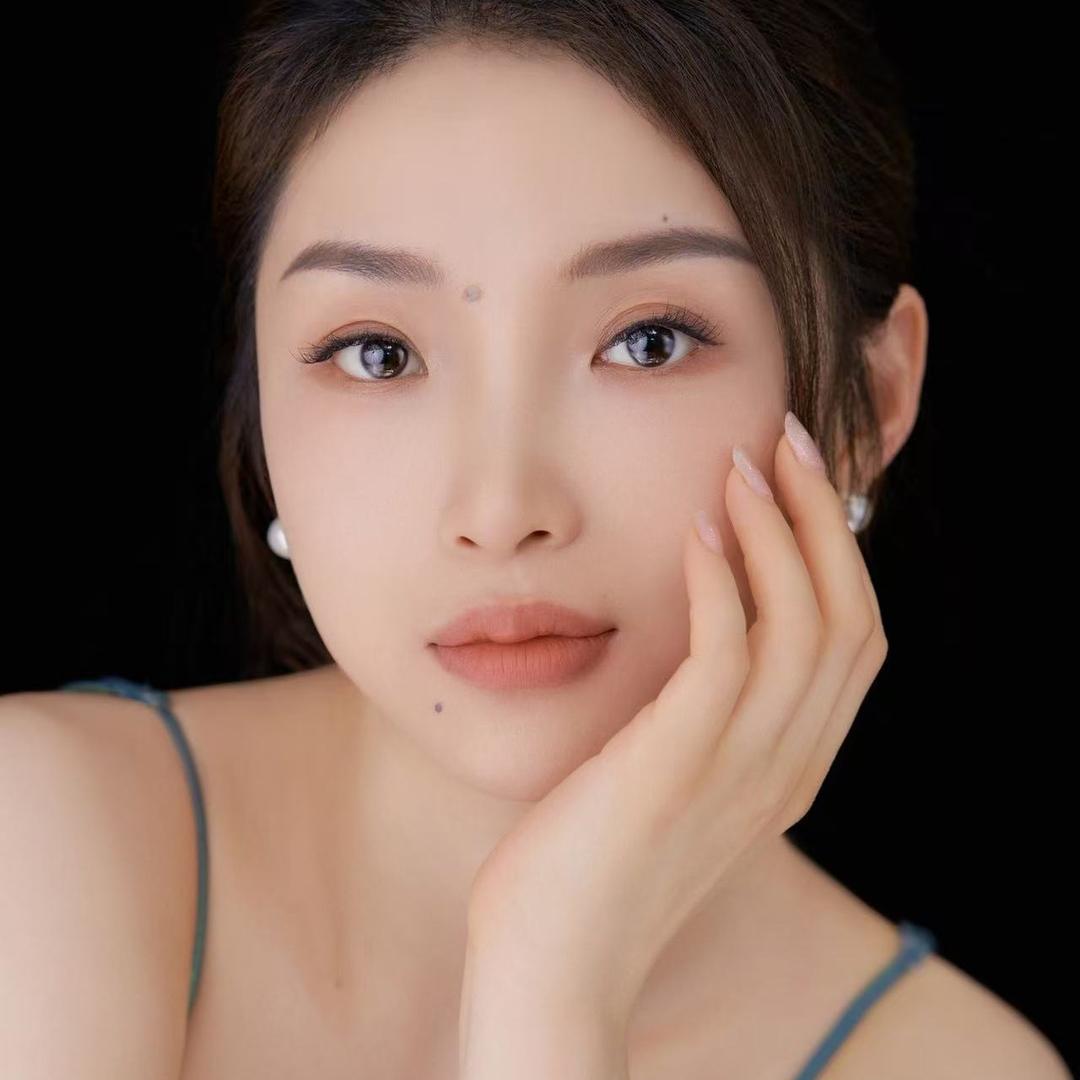小妮（努力搞钱版）