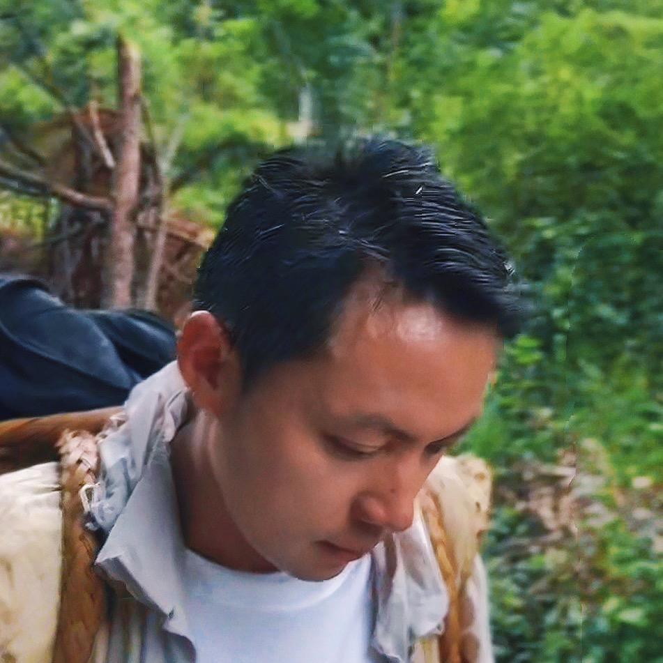 张定稳的大山生活