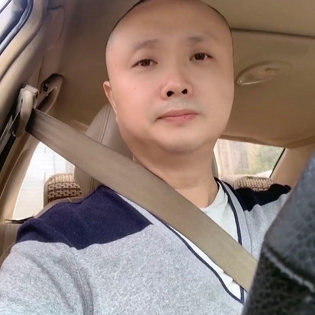 低调做人，高调做事。
