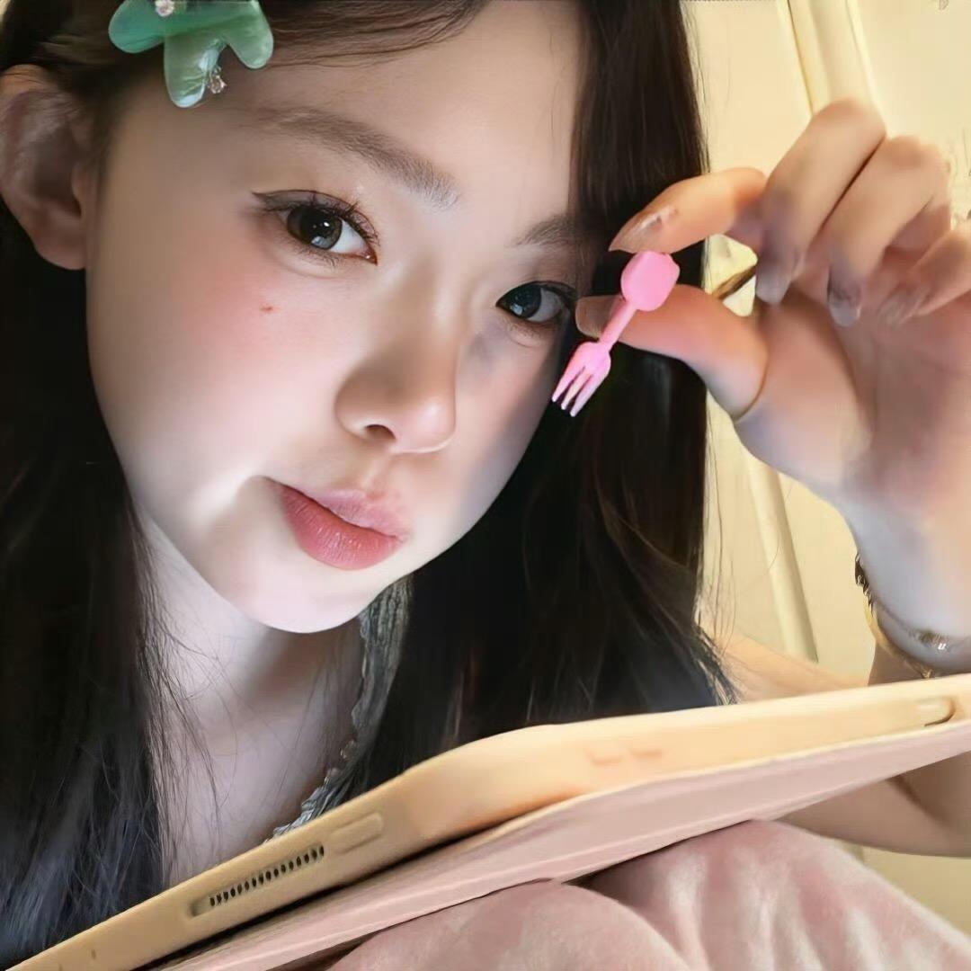 🌧️就叫上学妹妹🩶