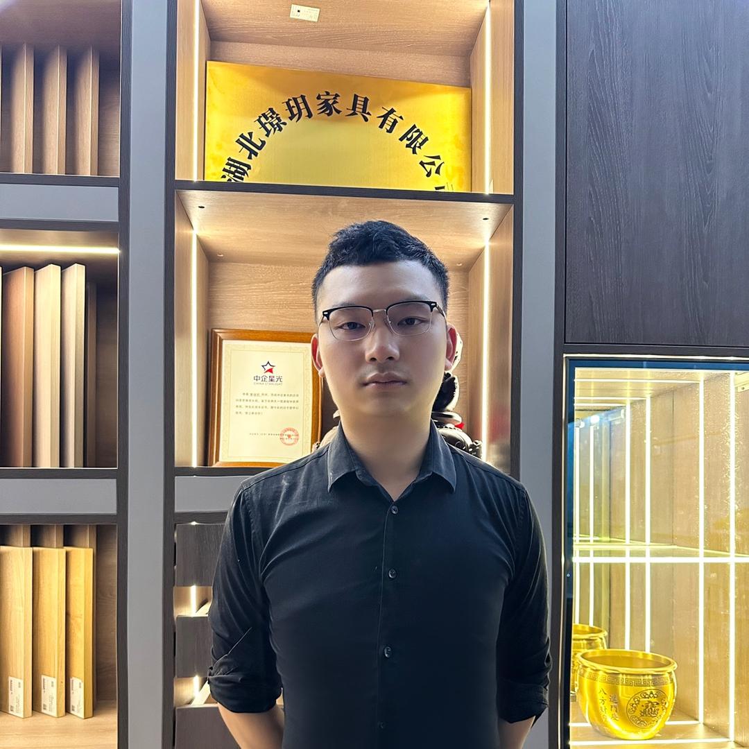 大头全屋定制工厂