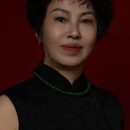 小哥大弟婆婆