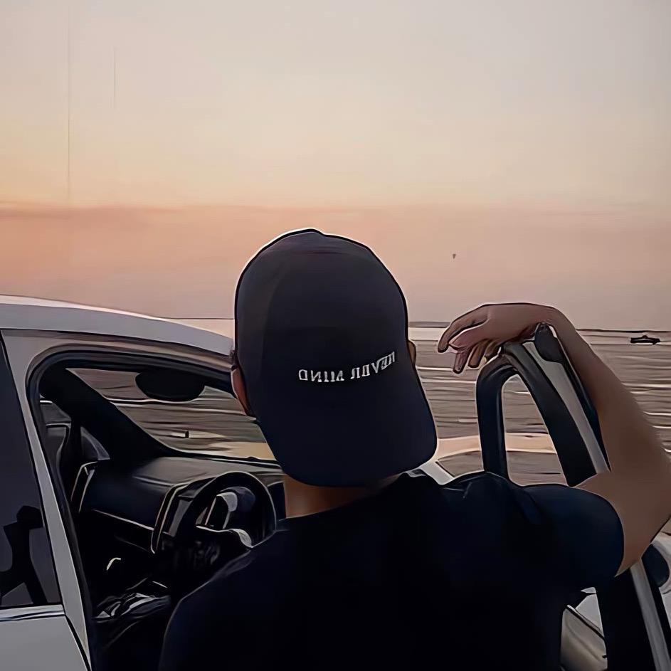 李思逸