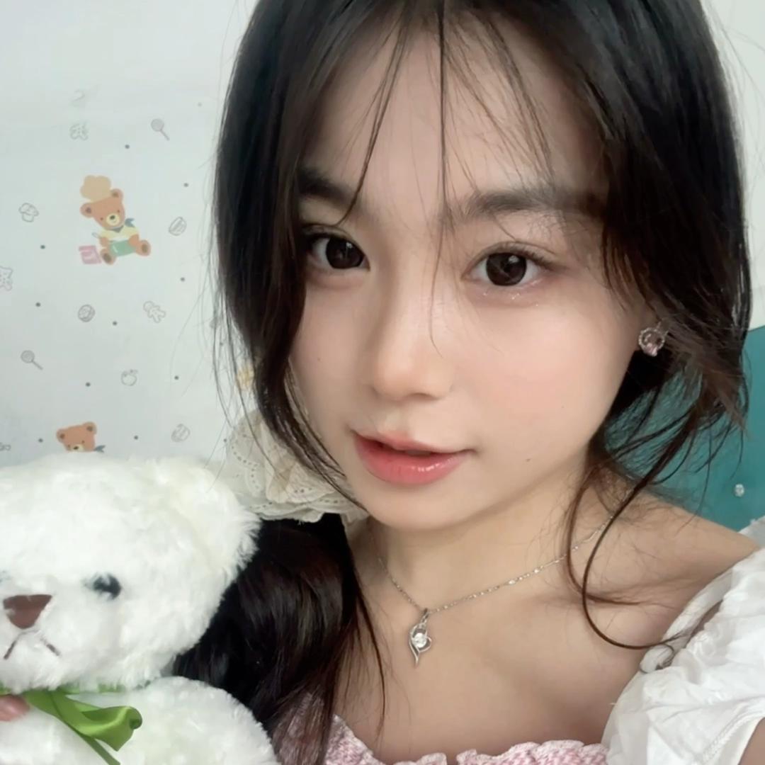 蜡笔小欣🎀
