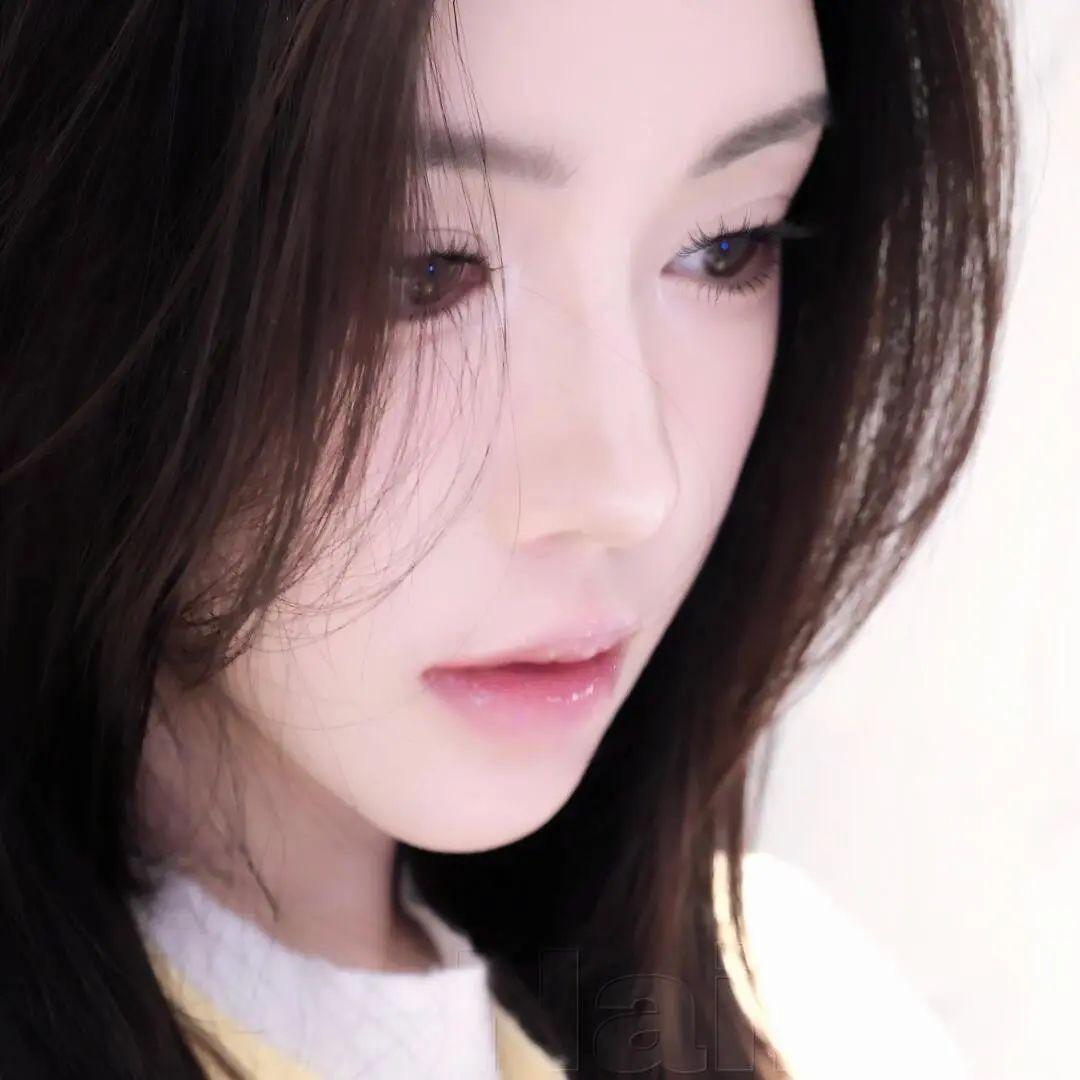 阿琳.