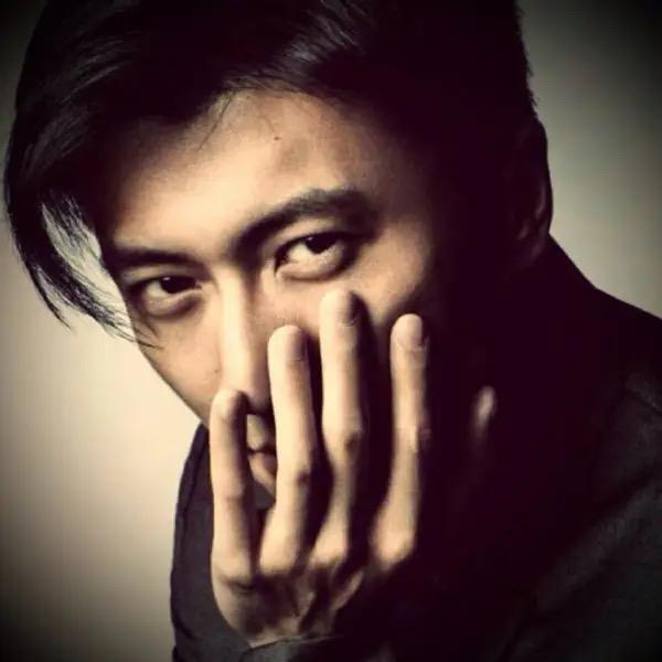 🇨🇳        Z ๑ u. -