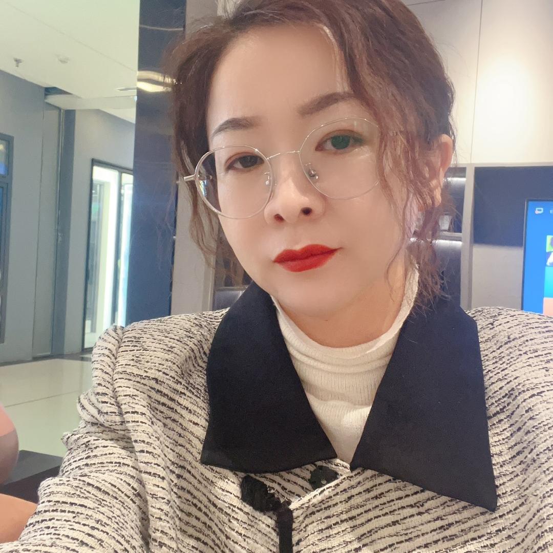 大庆全屋定制玲姐