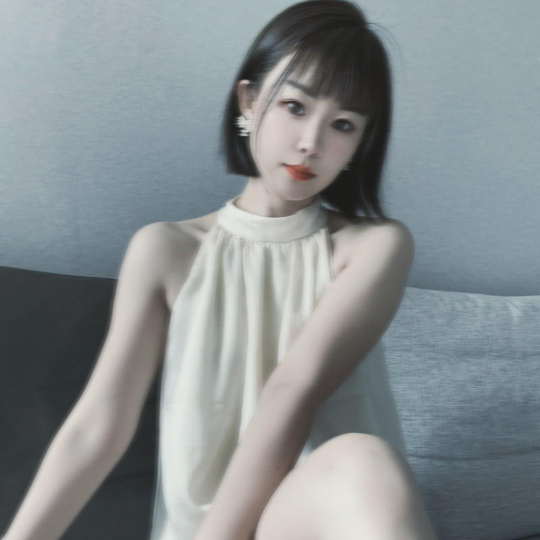 ゞ灬嶶笑向暖👑