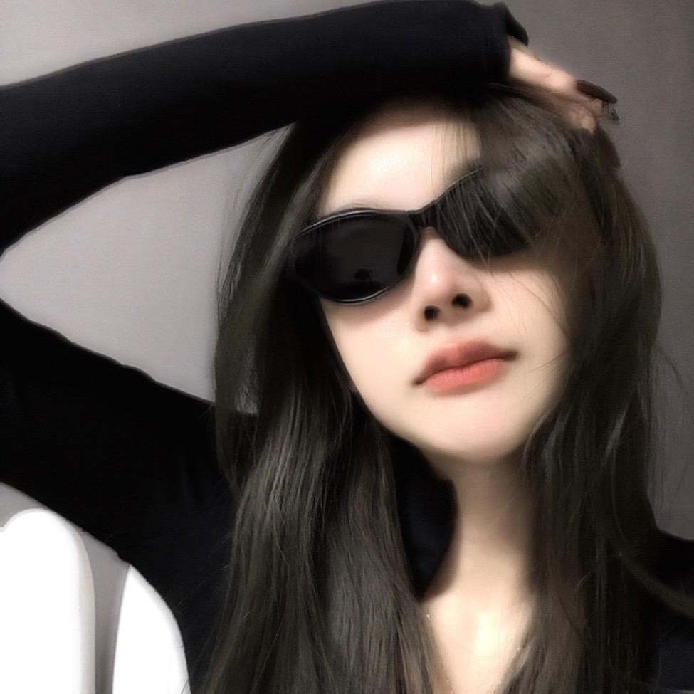 凌薇&