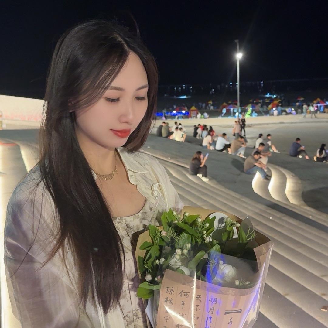 平潭吾悦广场 （爱婴室）花姐